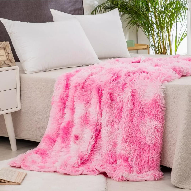 Soft Warm Fleece Blanket - Cuddly Plush Sofa Throw (Pink)