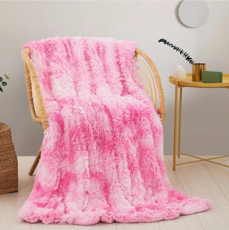 Soft Warm Fleece Blanket - Cuddly Plush Sofa Throw (Pink)
