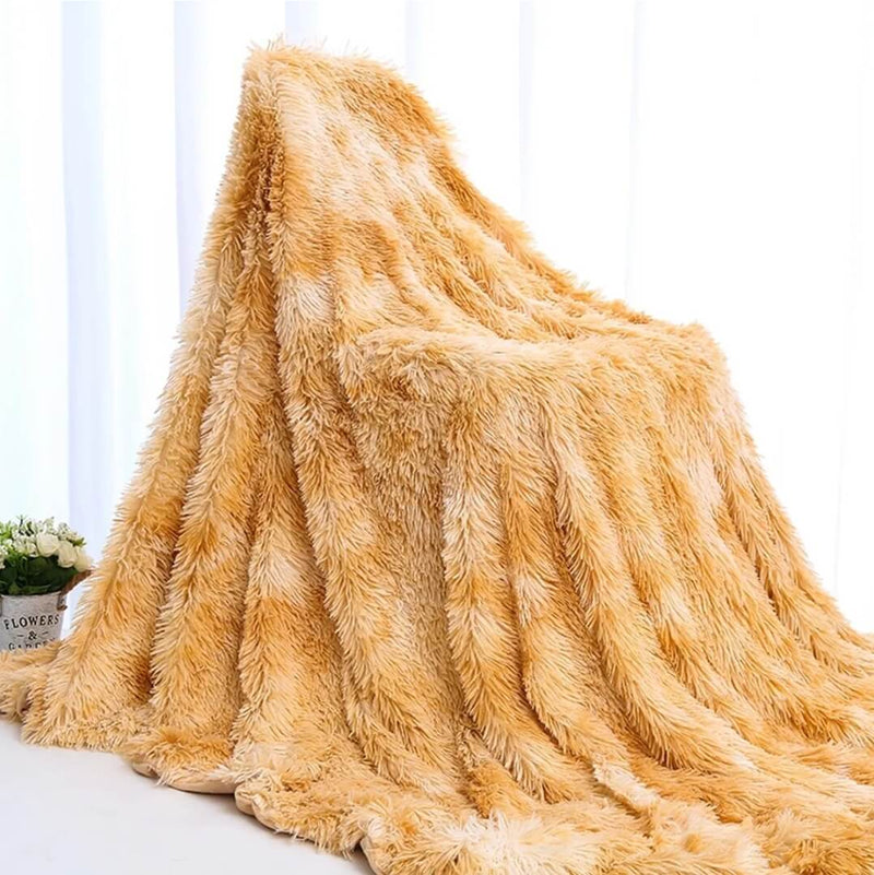 Soft Warm Fleece Blanket - Cuddly Plush Sofa Throw (Beige)