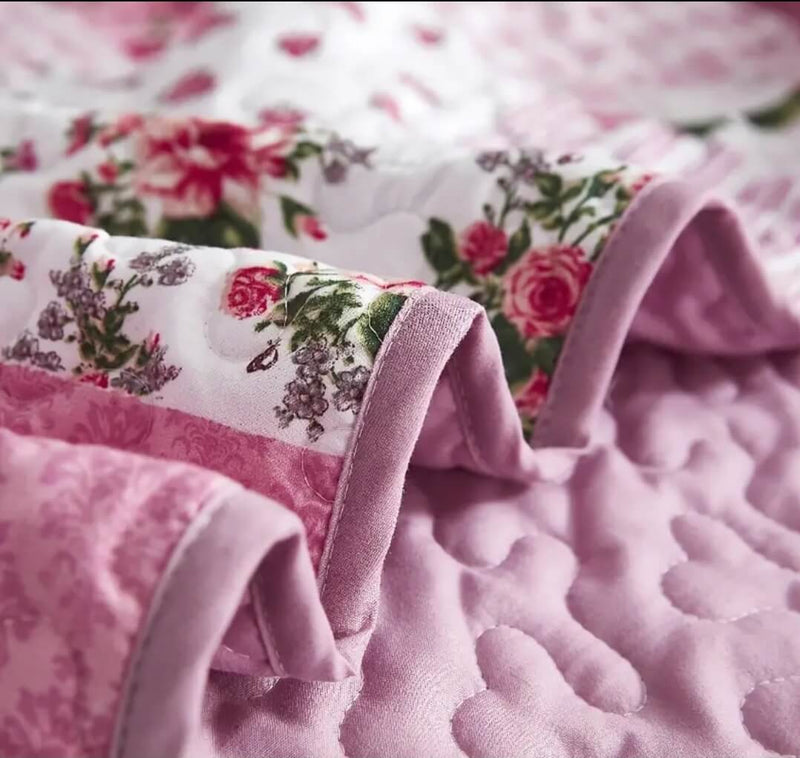 Pink Rose Patchwork Pattern Quilted Bedspread Coverlet Sets (3Pcs)