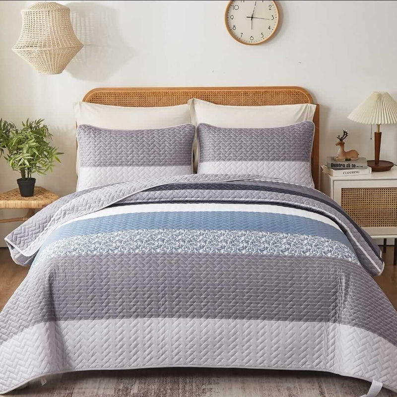 2025 Jacquard Striped Quilted Bedspread Coverlet Sets (3Pcs)