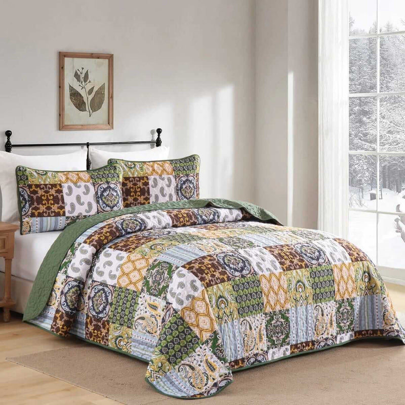 Green Base Multicolor Patchwork Quilted Bedspread Coverlet Set (3Pcs)