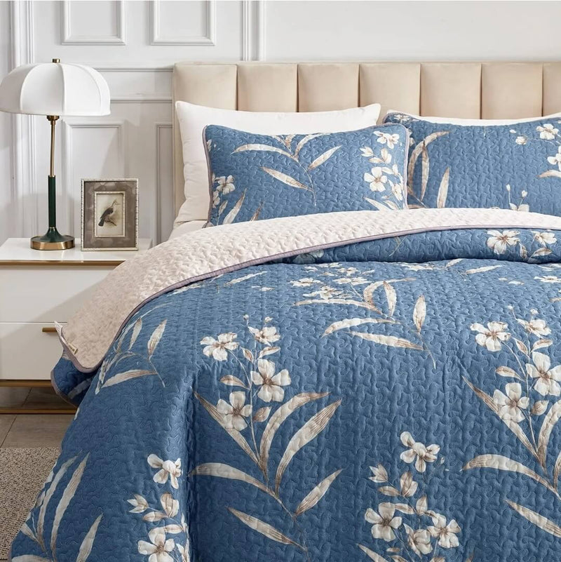 Blue Base Floral Quilted Bedspread Coverlet Sets (3Pcs)