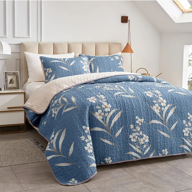 Blue Base Floral Quilted Bedspread Coverlet Sets (3Pcs)