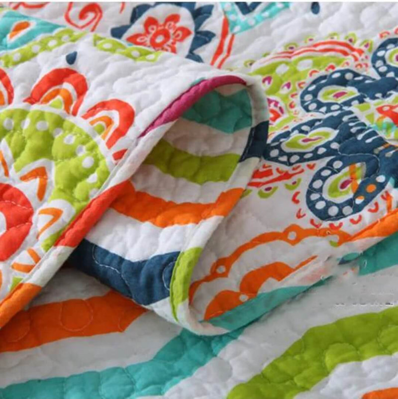 Bohemian Paisley Floral Quilted Bedspread Coverlet Set (3Pcs) – Multi-Color