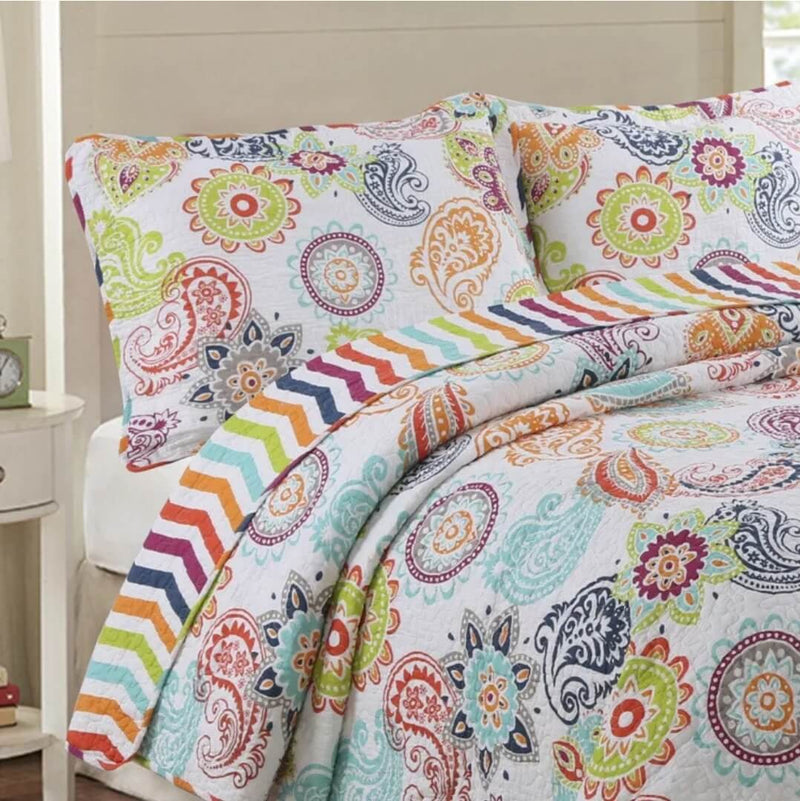 Bohemian Paisley Floral Quilted Bedspread Coverlet Set (3Pcs) – Multi-Color
