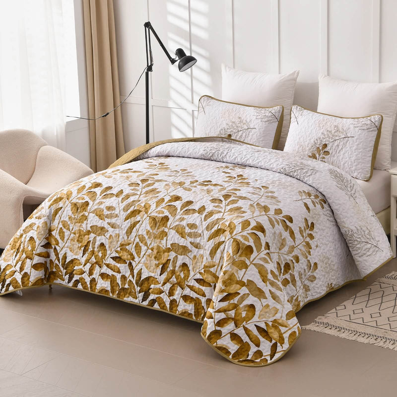 Gold Leaf Pattern Quilted Bedspread Coverlet Sets (3Pcs)