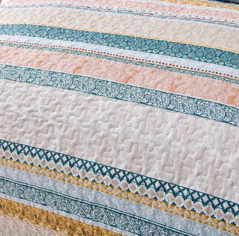 2025 Beige Base Striped Bedspread Coverlet Sets (3Pcs)