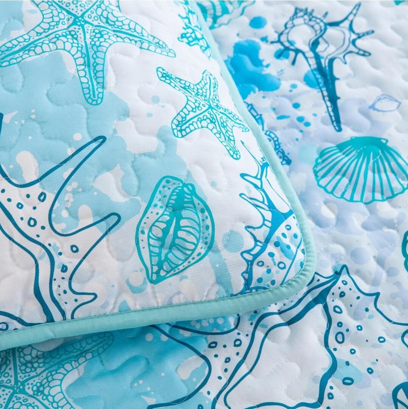 Ocean Breeze Seashell Quilted Bedspread Coverlet Set (3Pcs)