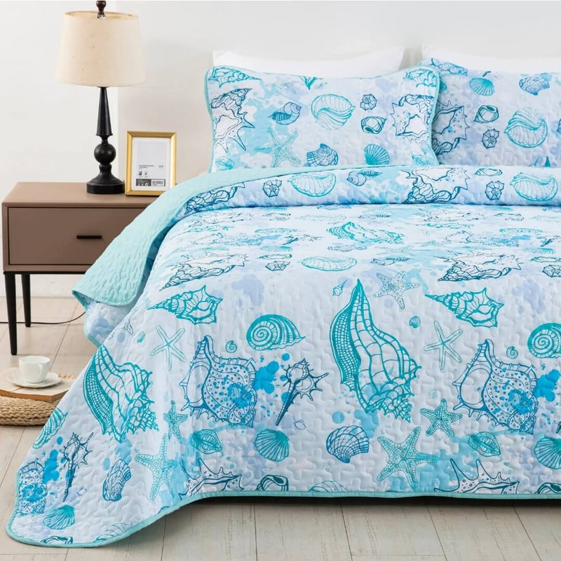 Ocean Breeze Seashell Quilted Bedspread Coverlet Set (3Pcs)