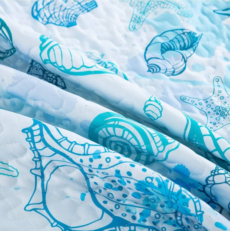 Ocean Breeze Seashell Quilted Bedspread Coverlet Set (3Pcs)