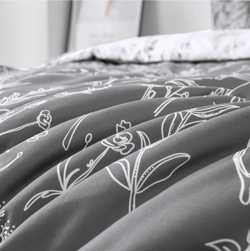 Grey Floral Comforter Set-Quilt Set (3Pcs)