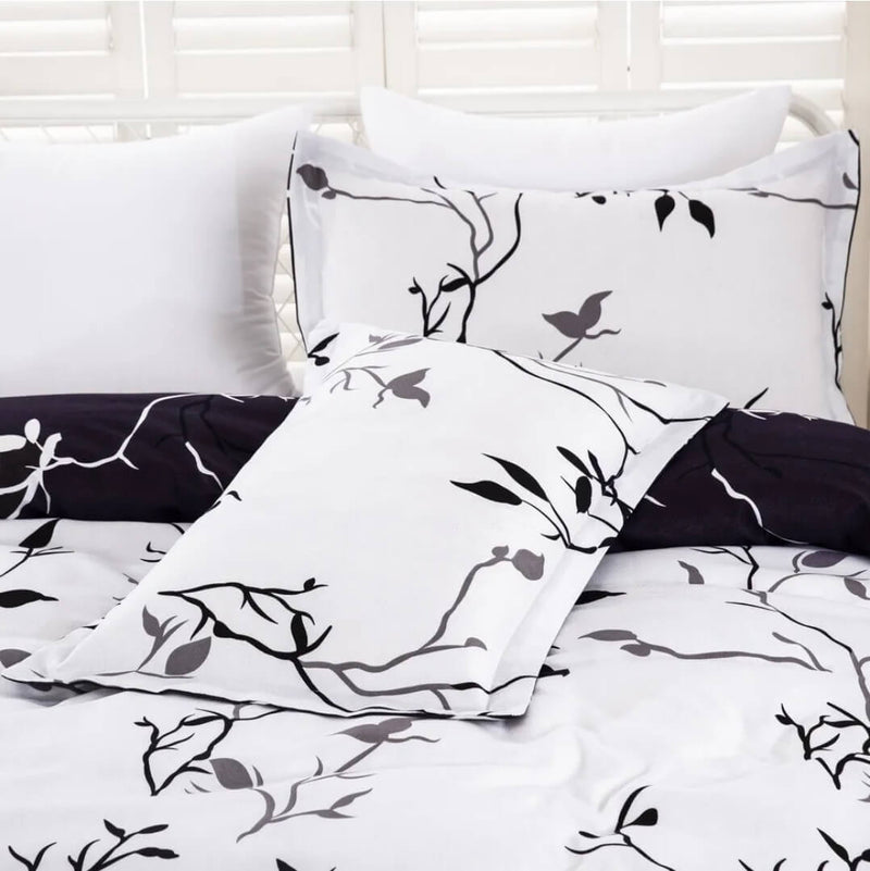 Black & White Floral Comforter Set-Quilt Set (3Pcs)