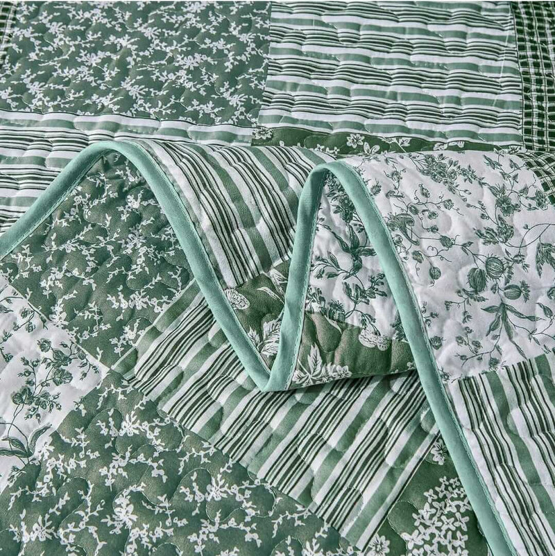 2025 Green Patchwork Quilted Bedspread Coverlet Sets (3Pcs)