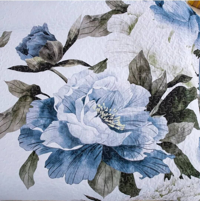 Blue Flower Quilted Bedspread Coverlet Sets (3Pcs)