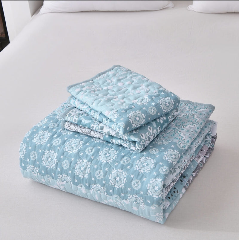 Blue Turkish Style Coverlet Set-Floral Quilted Bedspread Sets (3Pcs)