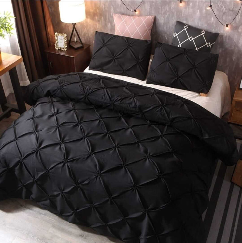 Black Diamond Pintuck Comforter Set - Quilt Set (3Pcs)