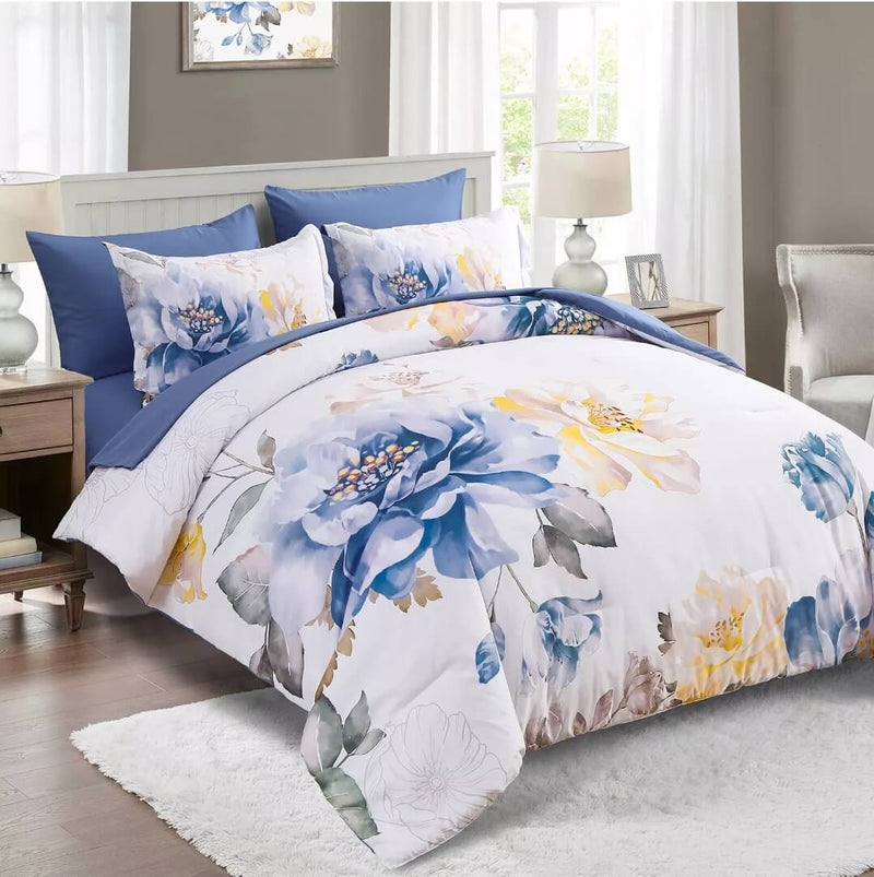 White Base Blue Floral Comforter Set-Quilt Set (3Pcs)