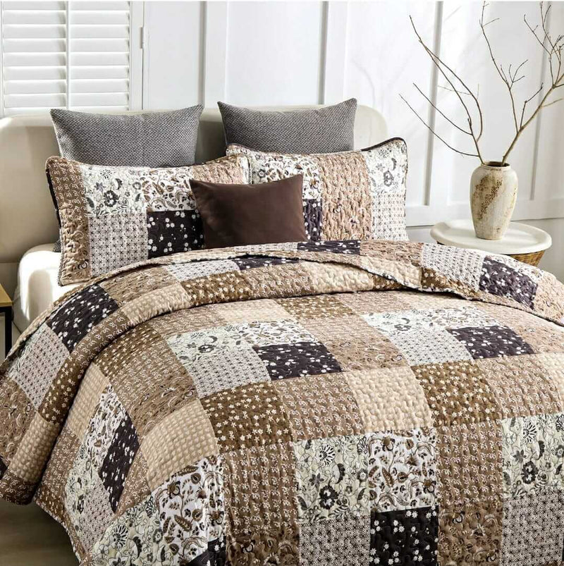 2025 Chocolate Brown Quilted Bedspread Coverlet Sets (3Pcs)