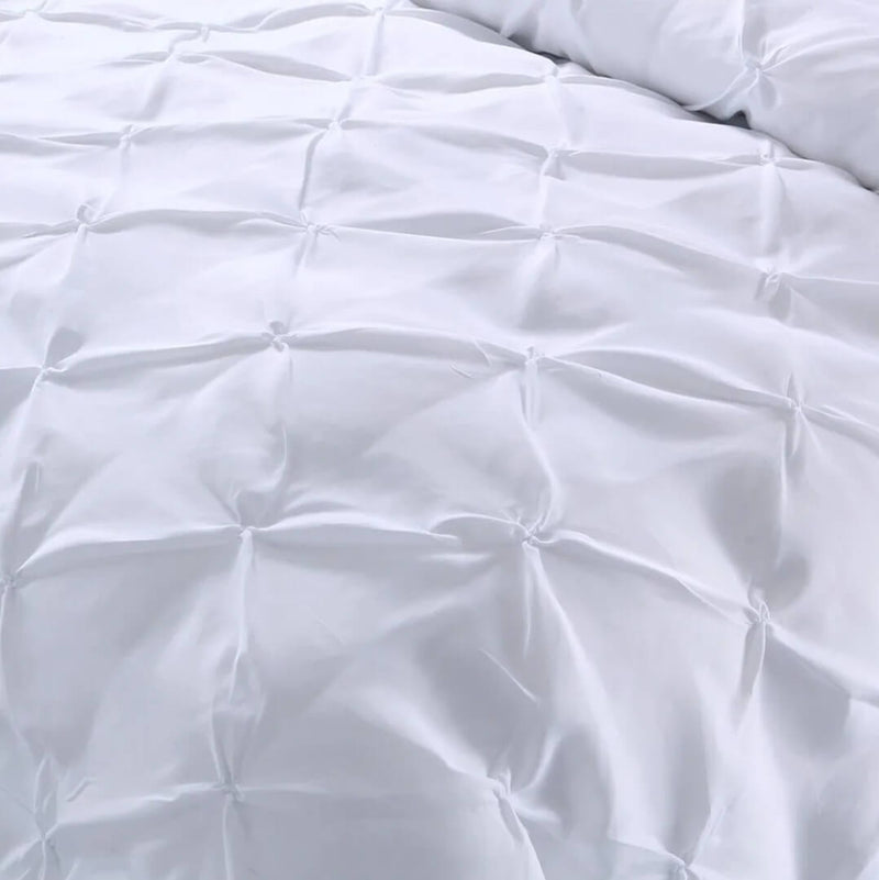 White Diamond Pintuck Comforter Set-Quilt Set (3Pcs)