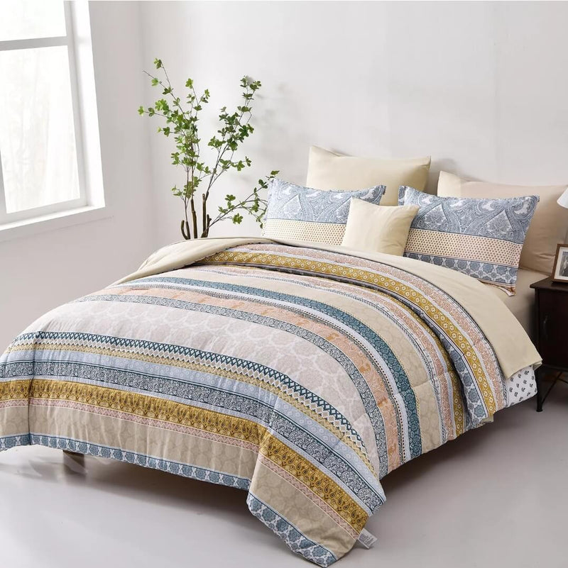 Beige Mandala Quilted 7 Piece Comforter & Fitted/Flat Sheet Set Pillowcases