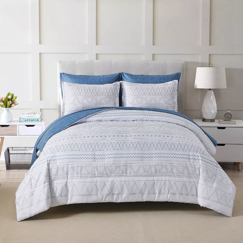 Striped Blue Quilted 7 Piece Comforter & Fitted/Flat Sheet Set Pillowcases