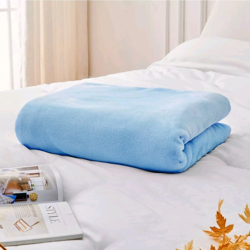 Flannel Fleece Blanket - Cuddly Plush Sofa Throw (Sky Blue)