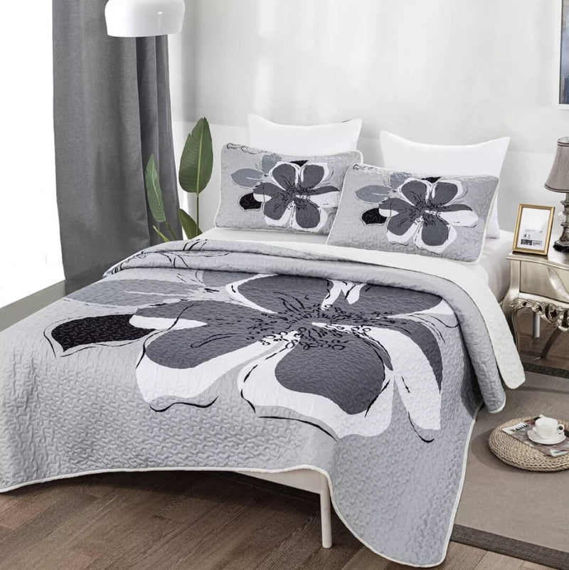 Greyish Black Floral Quilted Bedspread Coverlet Sets (3Pcs)