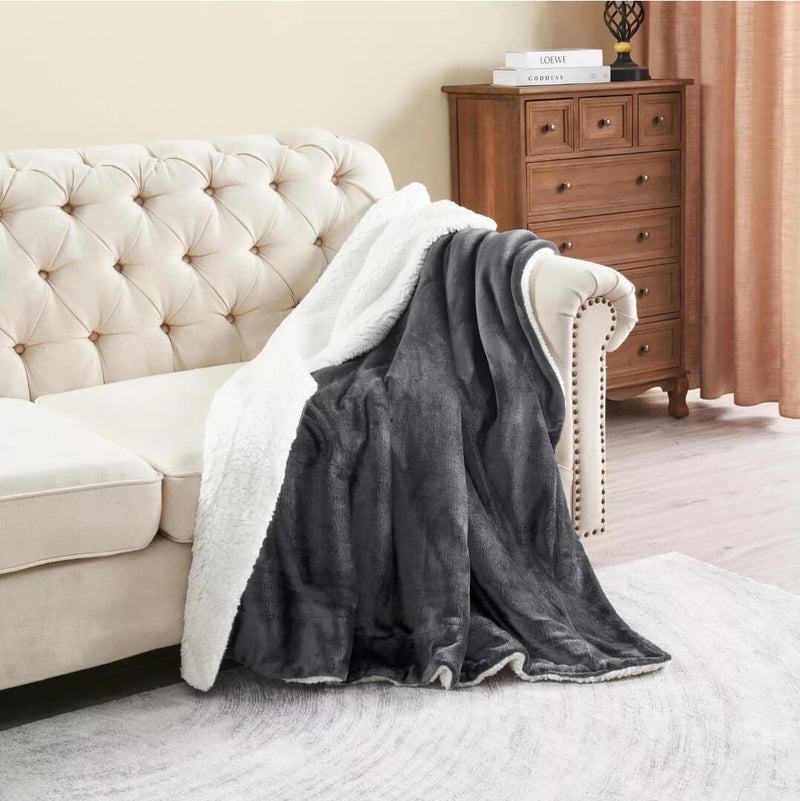 Sherpa Fleece Blanket - Cuddly Plush Sofa Throw (Grey)