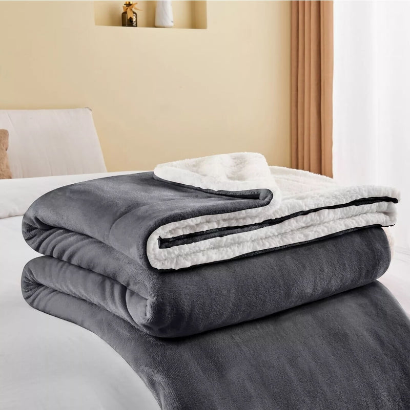 Sherpa Fleece Blanket - Cuddly Plush Sofa Throw (Grey)