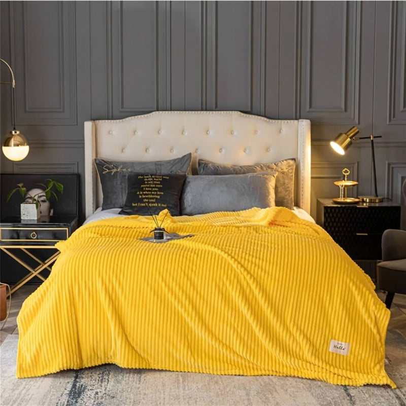 Soft Warm Flannel Blanket - Cuddly Sofa Throw (Yellow)