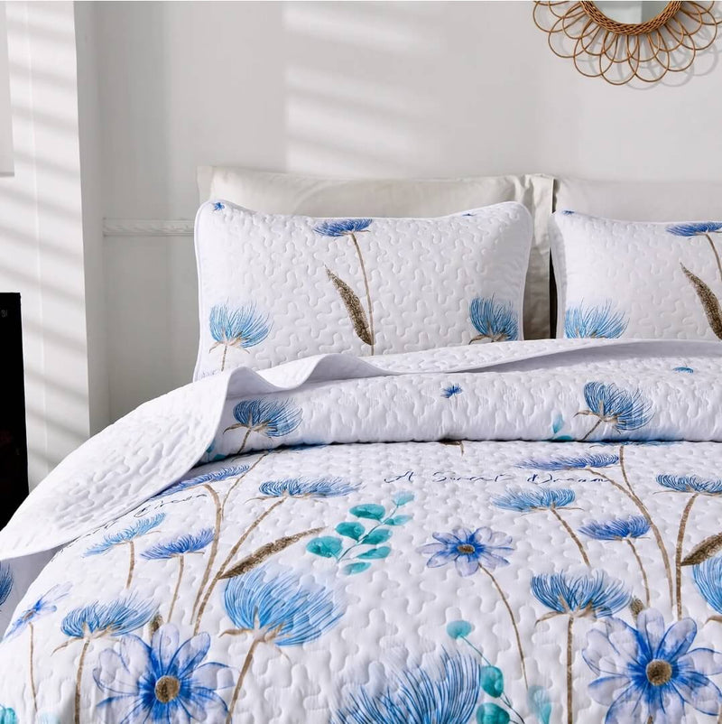 White Base Blueish Flower Coverlet Set-Quilted Bedspread Sets (3Pcs)