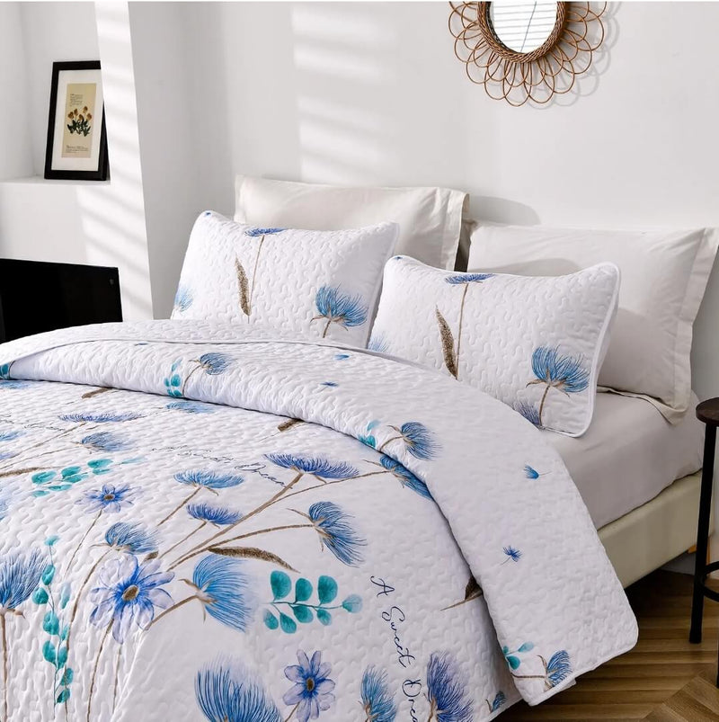 White Base Blueish Flower Coverlet Set-Quilted Bedspread Sets (3Pcs)